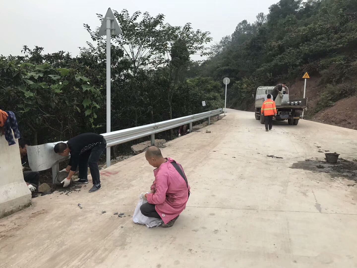 波形護欄怎么驗收？